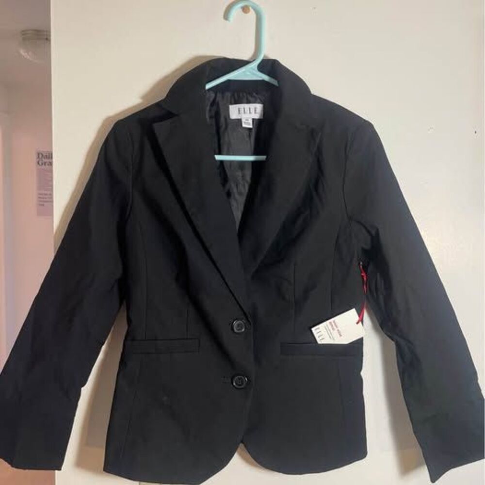 NWT ELLE Women’s Classic Black Two-Button Tailored Blazer Jacket, Size S